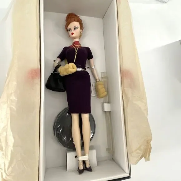 Barbie Mad Men Joan Holloway Silkstone Doll BFMC Gold Label 2010 Mattel NIB - Picture 5 of 15